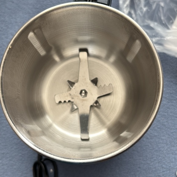 Hand held grinder/ grinding machine - Picture 3 of 6